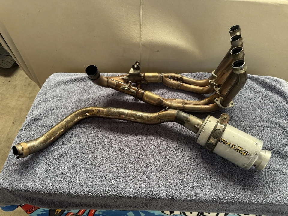 Honda CBR600RR 2004 dos hermanos sin cordones Foto 2 de 3