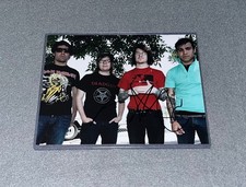 FALL OUT BOY PETE WENTZ PATRICK STUMP JOE TROHMAN & ANDY HURLEY SIGNED 8X10 COA