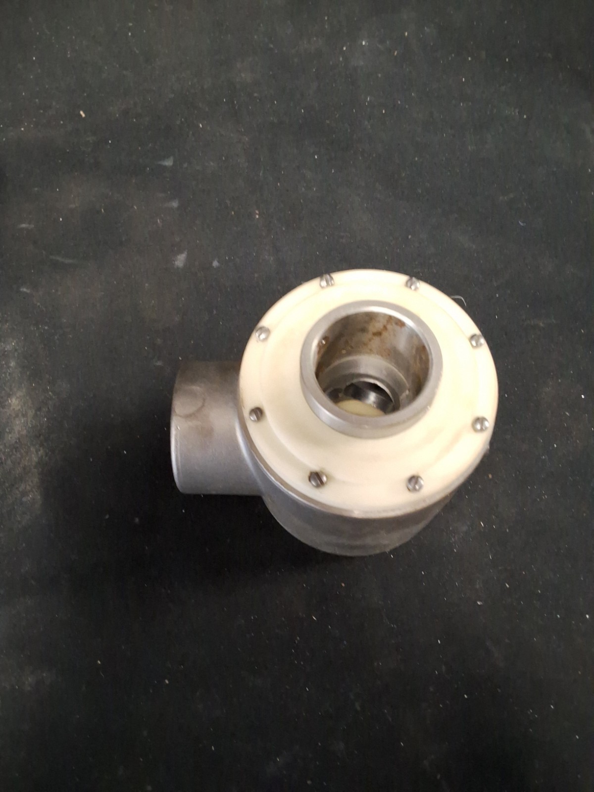 Lvo Complete Hub Assembly. 103-2025 - Genuine OEM Replacement Part