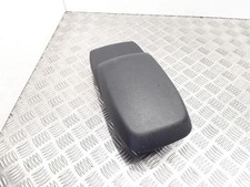 HYUNDAI i30 GD Armlehne SH15E22 1.60 Diesel 81kw 2015 32863667