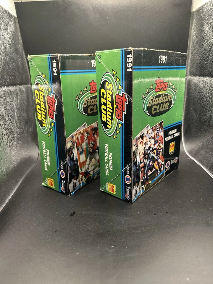 1991 Topps Stadium Club Football Wax Box 36 Packs Brett Favre Rookie RC - Image 3 of 4