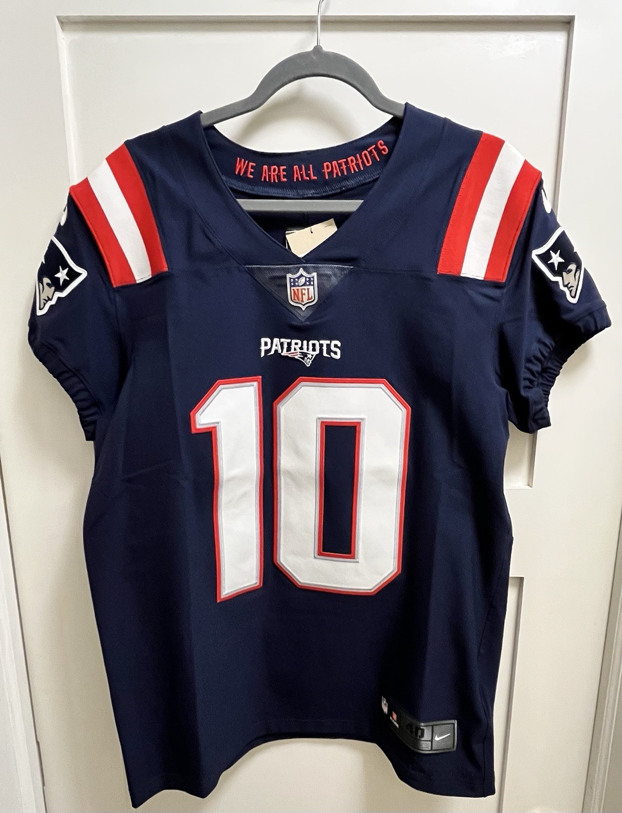 Nike new england patriots mac jones vapor elite on field blue jersey size 40 nwt