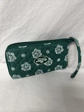 Vera Bradley NFL New York Jets Wristlet Wallet NEW RFID Front Zip Green Quilted