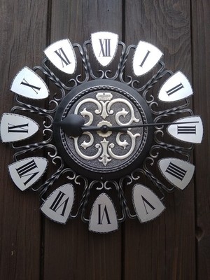 JUNGHANS Wanduhr Küchenuhr Wohnzimmer Schmiedeeisen