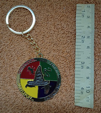 Brand New HARRY POTTER HOGWARTS KEYCHAIN W/ ROTATING HAT key ring keyring chain