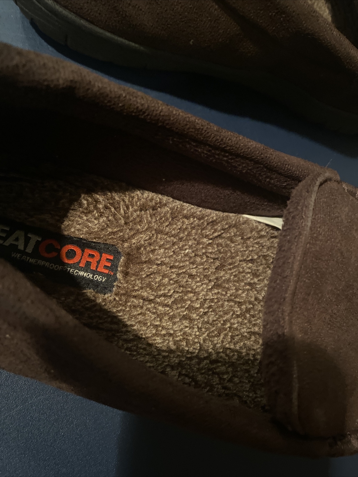 Men&rsquo;s heatcore slipper size M 8-9,  Great Condition, Rarely Worn. Good Gift!