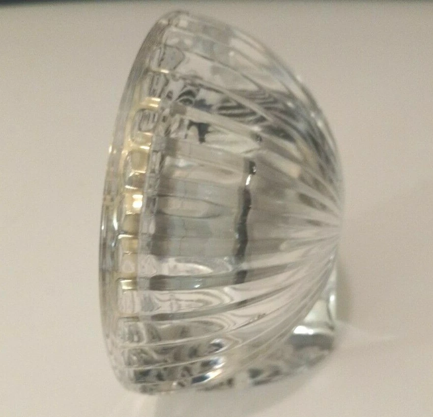 Genuine Lead Crystal Quartz Clock Round Desk Style Mantel or Bedside Clock - Image 2 of 4