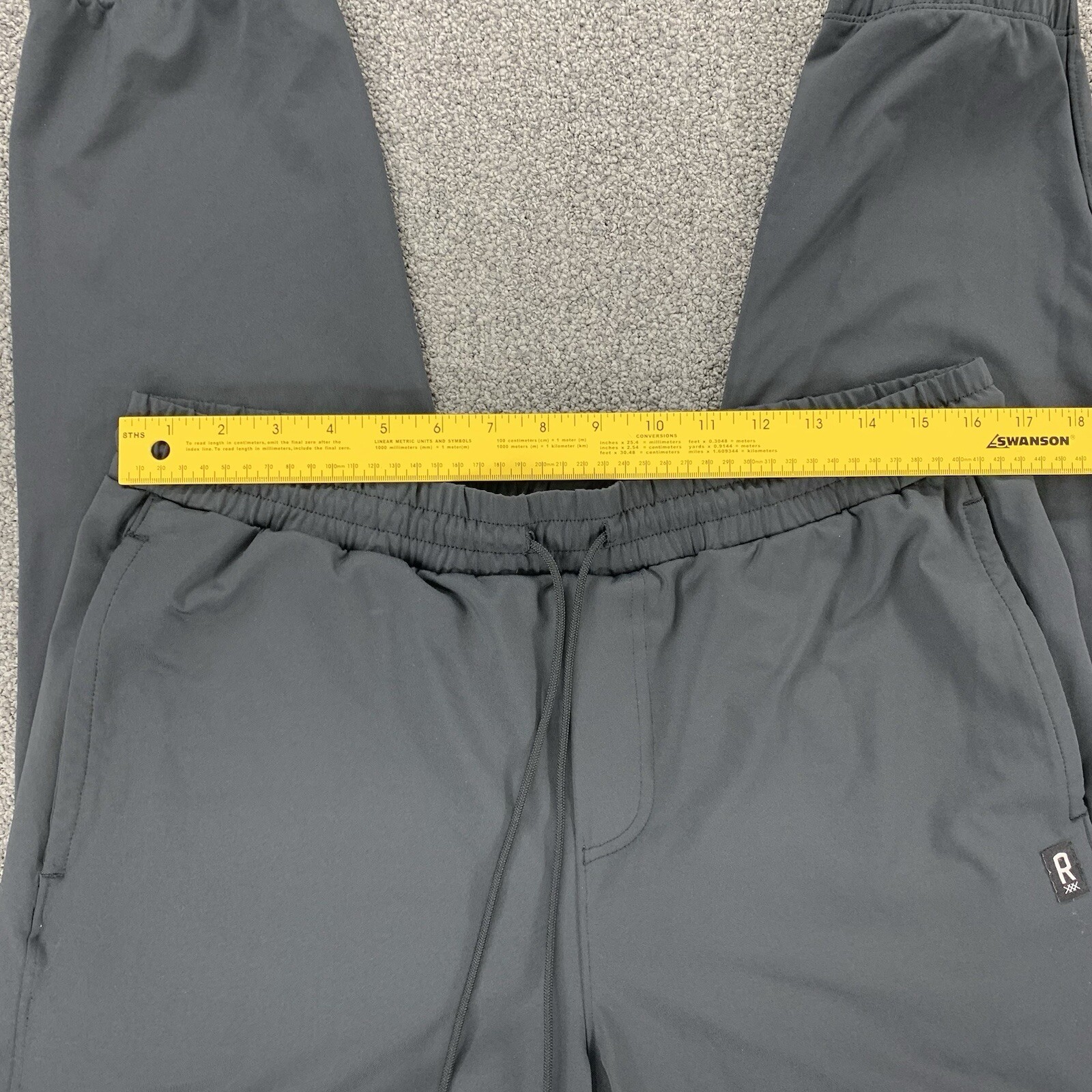 Rhone Essentials Training Sweatpants Joggers Mens… - image 5