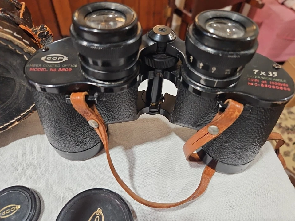 Binolux Scope Binoculars 7x35 Amber Coated Optics W/ Original paperwork, Case - Image 3 of 4
