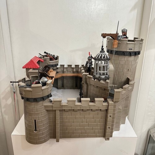 Castillo de caballeros Playmobil 6001 nuevo con etiquetas - Imagen 11 de 12