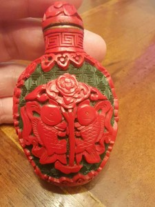 Antique Chinese Carved Red Green Cinnabar Lacquer Snuff Bottle