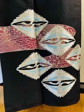 Black silk Tomesode kimono crane five-point pattern used condition