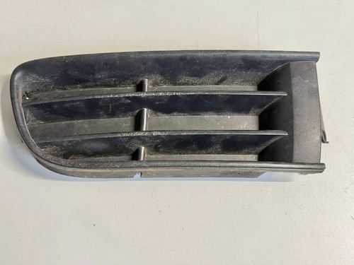 Luftführungsgitter Rechts VW Polo 9N1 1,2L 2002 6Q0853666 6Q0853666