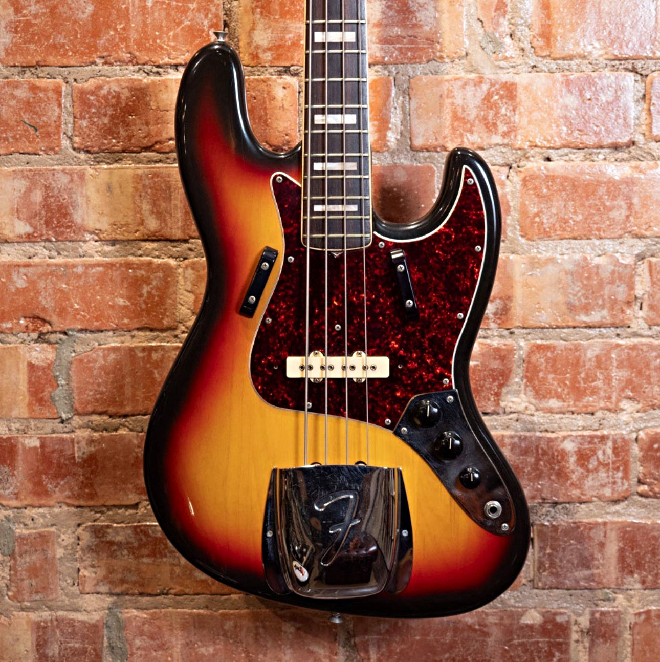 Fender Jazz Bass Custom Shop 1972 4-String RH Rosewood Sunburst + Case