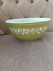 Vintage 1970's PYREX #403 Spring Blossom Crazy Daisy Mixing Bowl 2-1/2 Qt