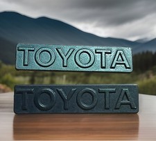 84-88 Toyota Pickup Lhrh Oem B Pillar Emblem Logo Badges 84-88 Toyota Pickup Lhrh Oem B Pillar Emblem Logo Badges