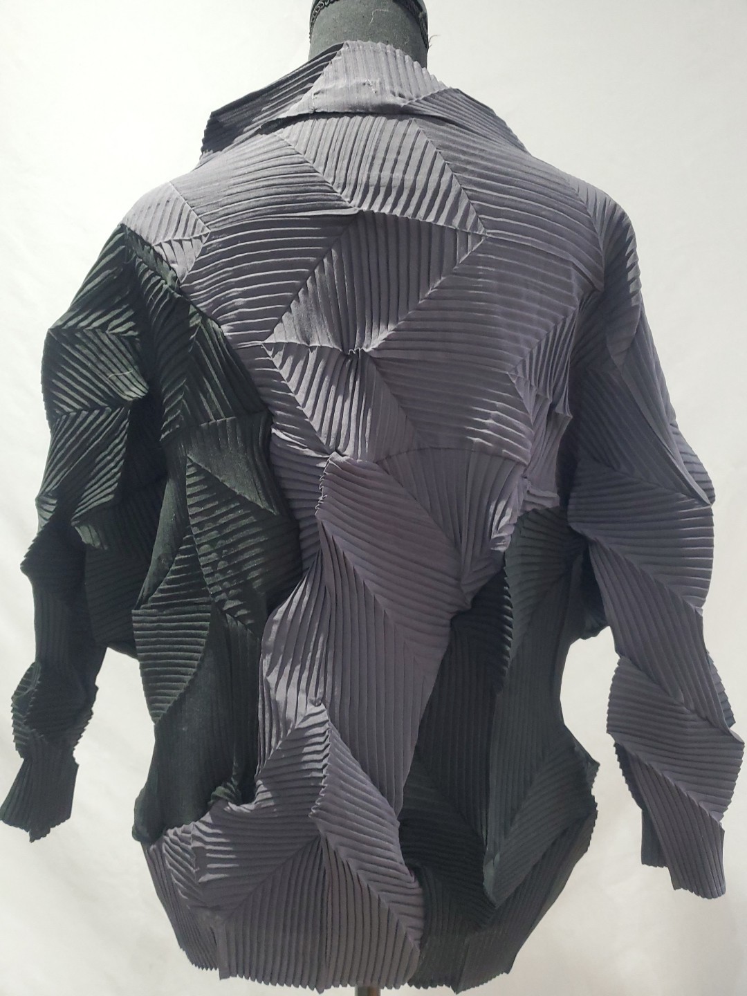 Nanako G922 Patchwork Pleated Top - image 5