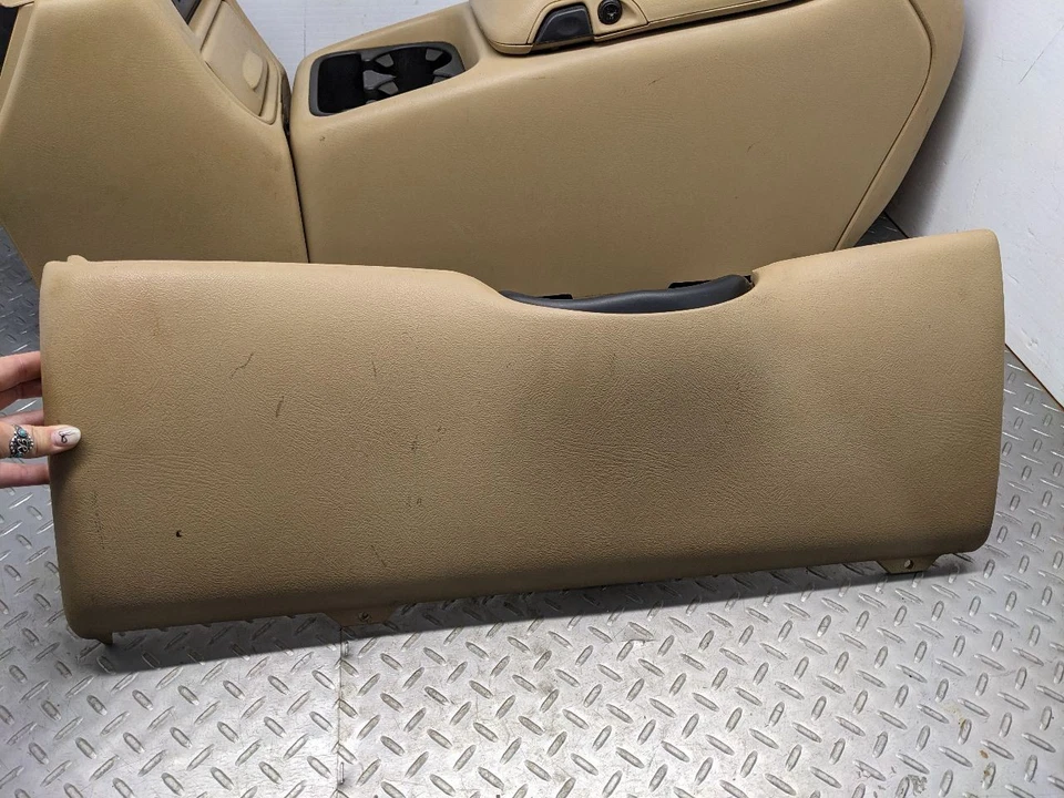 Consola piso delantero sin toma de CA trasera compatible con camioneta 00-02 Sierra 1500 1157490 Foto 2 de 4