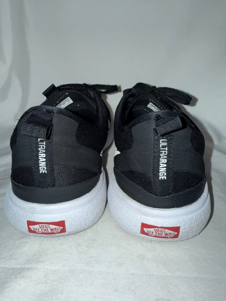 Zapatillas deportivas Vans Ultrarange Exo para hombre 13 negras blancas Foto 4 de 4