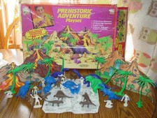 Toy Street 1992 - Prehistoric Adventure Playset 4302 - Marx  MPC Dinosaurs Set