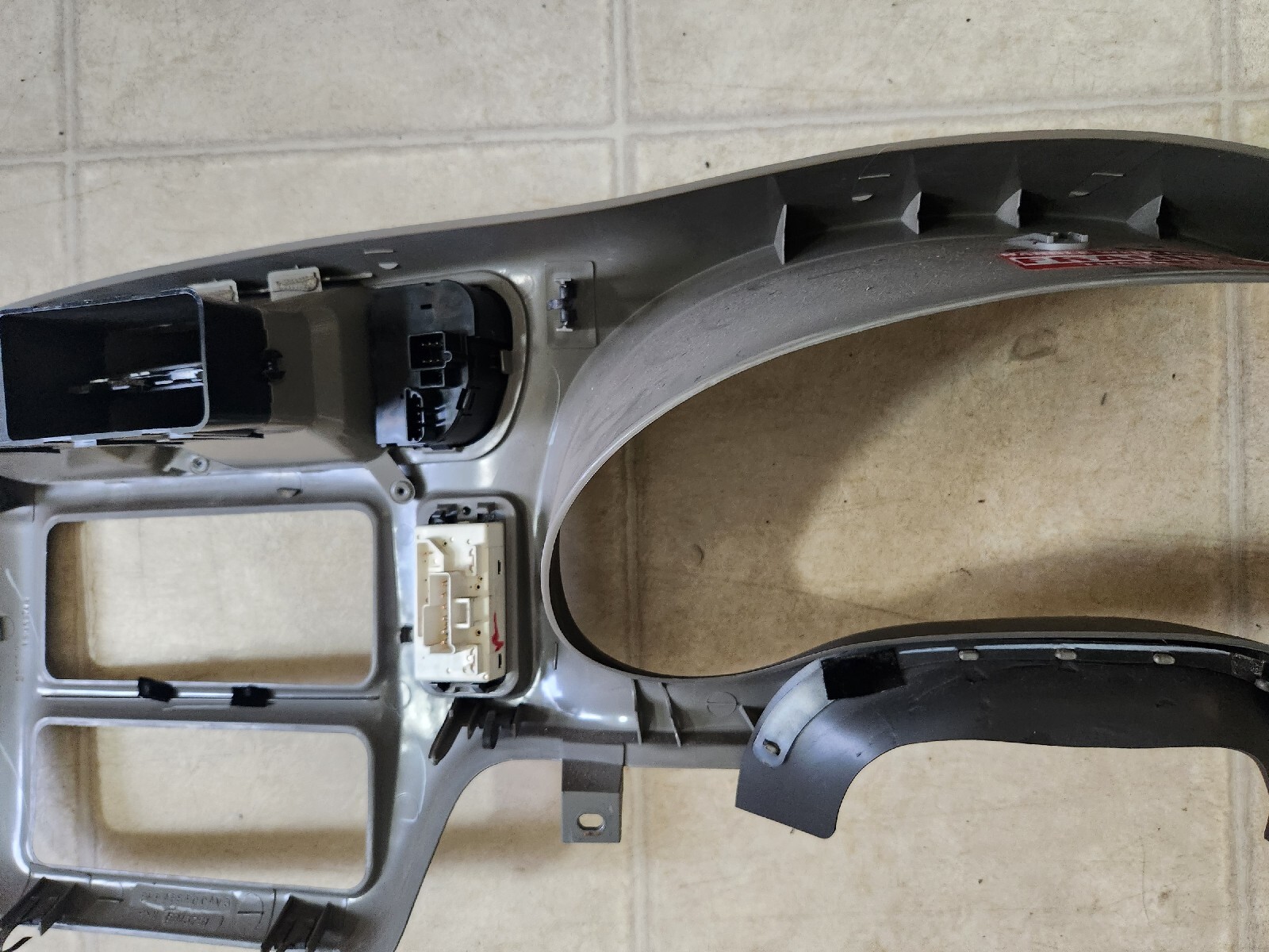 1998 1999 2000 2001 2002 2003 2004 Chevrolet S10 Blazer Dash Bezel