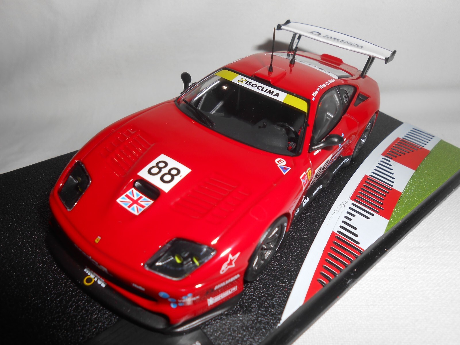 Ferrari 550 Maranello Le Mans 2003 modèle de collection en métal