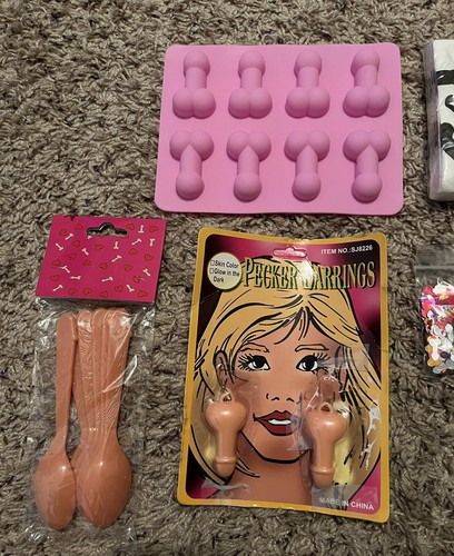 8 Piece Bachelorette Party Items - Picture 2 of 5