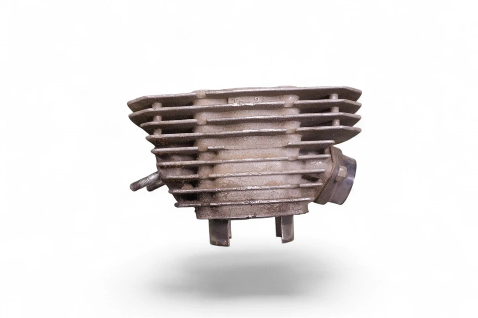 Cilindro de motor central Kawasaki H2 Mark IV triple 750 tipo 1 *2405A .050 sobre Foto 3 de 4