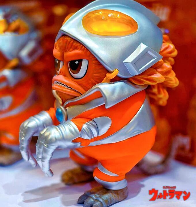 MAZZCOT Ultramam Maskaiju Pigmon Figures Fashion Designer Statues