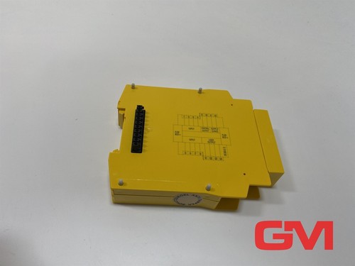 SICK Sicherheitssteuerungen 1044125 Safety I/O Module FX3-XTIO84002 Fw V1.13.0 - Picture 6 of 7