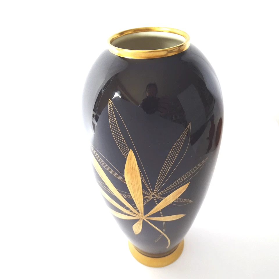 Jarrón alemán de porcelana azul cobalto y dorado de mediados de siglo de Lindner Bavaria ca 1950s Foto 4 de 4