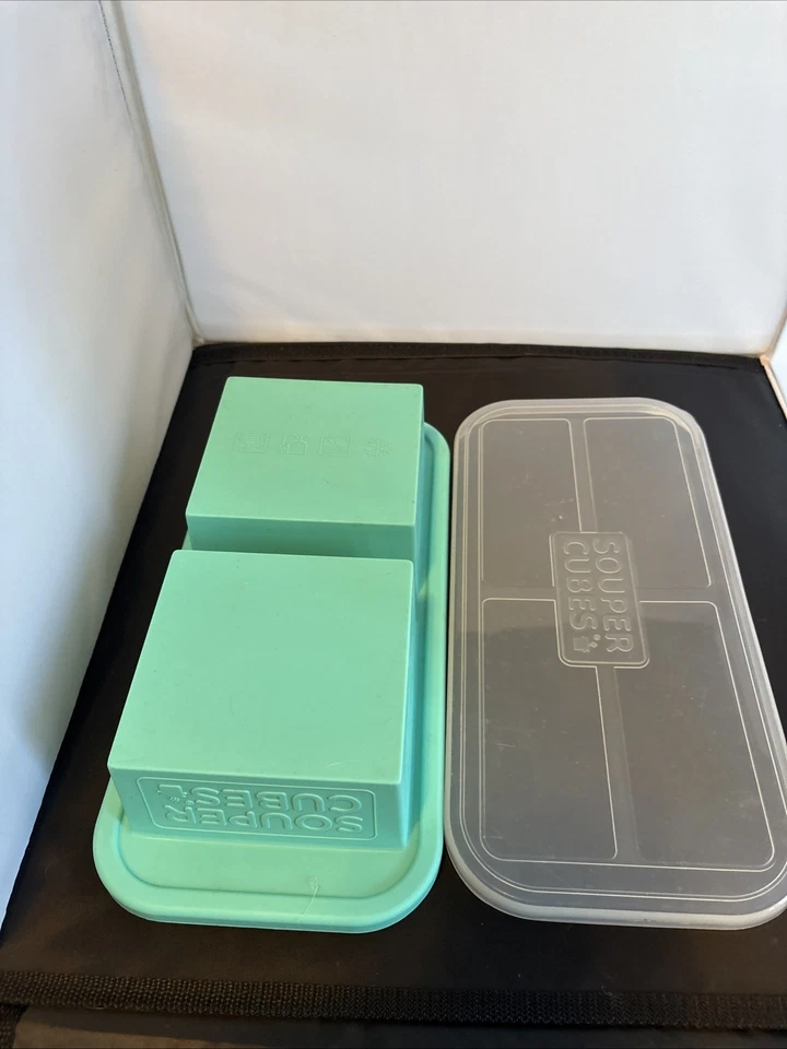 Bandeja de congelamento de alimentos Souper Cubes 2c com tampa azul água - Imagem 2 de 4