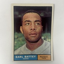 Earl Battey
