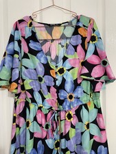 Women’s Yours Long Dress size 20/ EU 48/ US 16 Black with Floral Print
