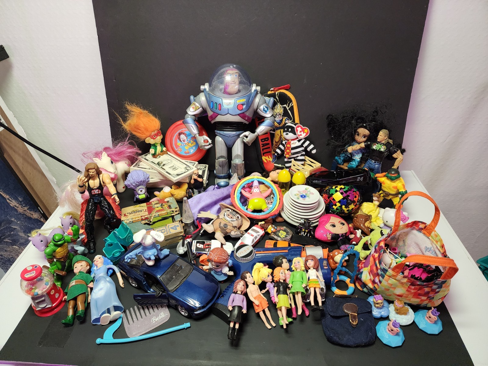 Vintage Mixed Lot Toy Action Figures 80s 90s Y2K Bag O Accessories Parts Weapons