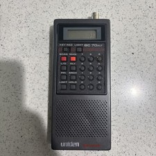 UNIDEN BC70XLT 20 Channel 10 Band Scanner w/ case - needs batteries - untested