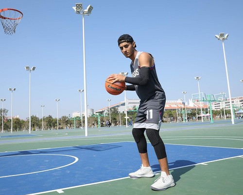 Compression Arm Sleeve Armband Elbow Support Basketball Sports Elbow Pad - Picture 3 of 13