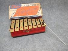 Vintage Tudor Tru-Tone 8 Note Xylophone No. X-200 w/ 1 Mallet Box
