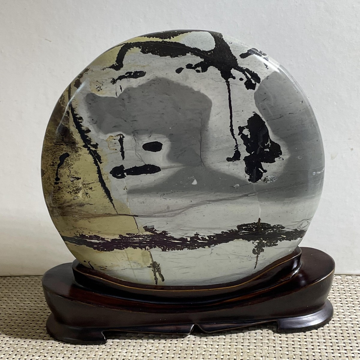 画材 Iron Quartz Genuine 2016g Natural Chinese painting stone crystal ornaments for home