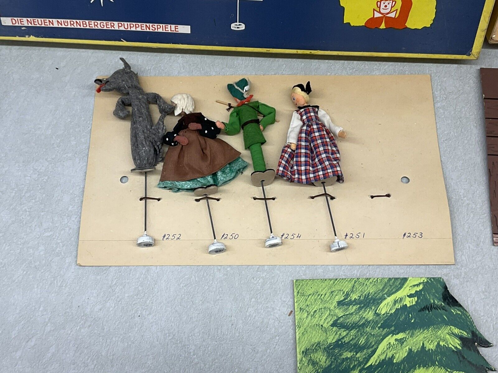 Picture 4 of 24