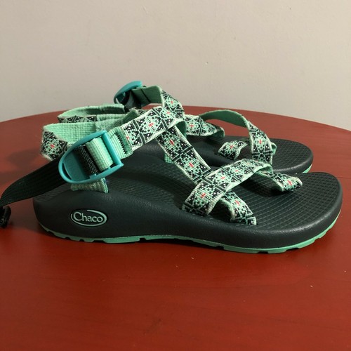 chaco ecotread sandals