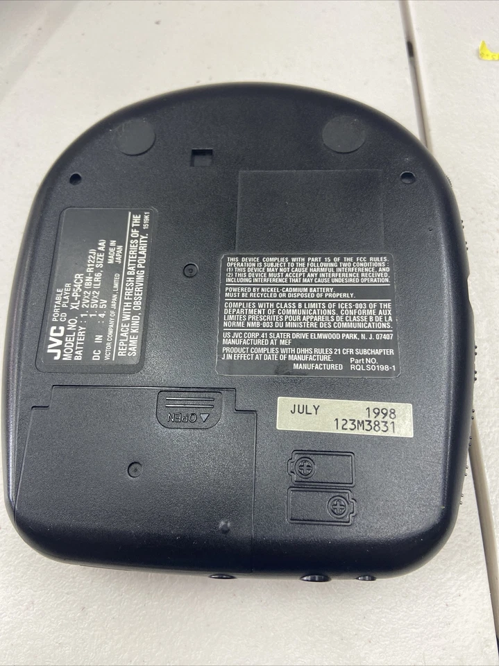 JVC Hyper-Bass XL-P54CR Portable CD Player - Image 3 of 4