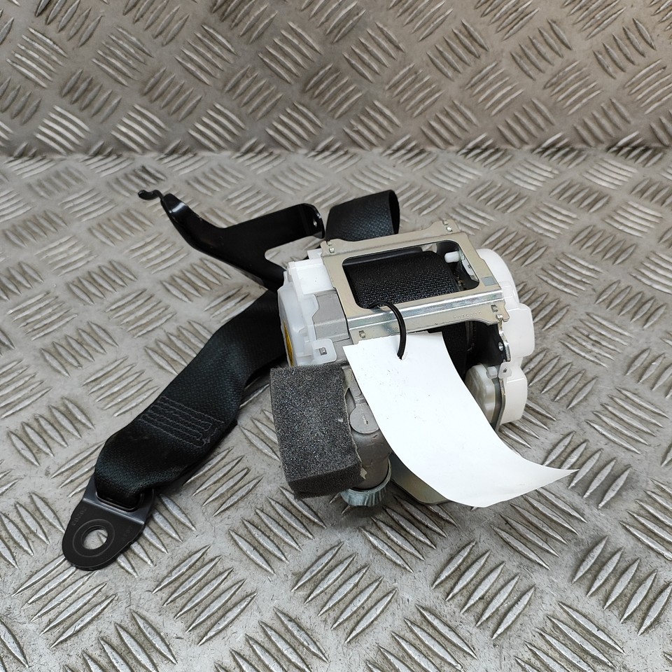 Ceinture De Sécurité Arrière Droite Pour Toyota RAV4 (A4) 2018 - Réf. 7X3370, Occasion