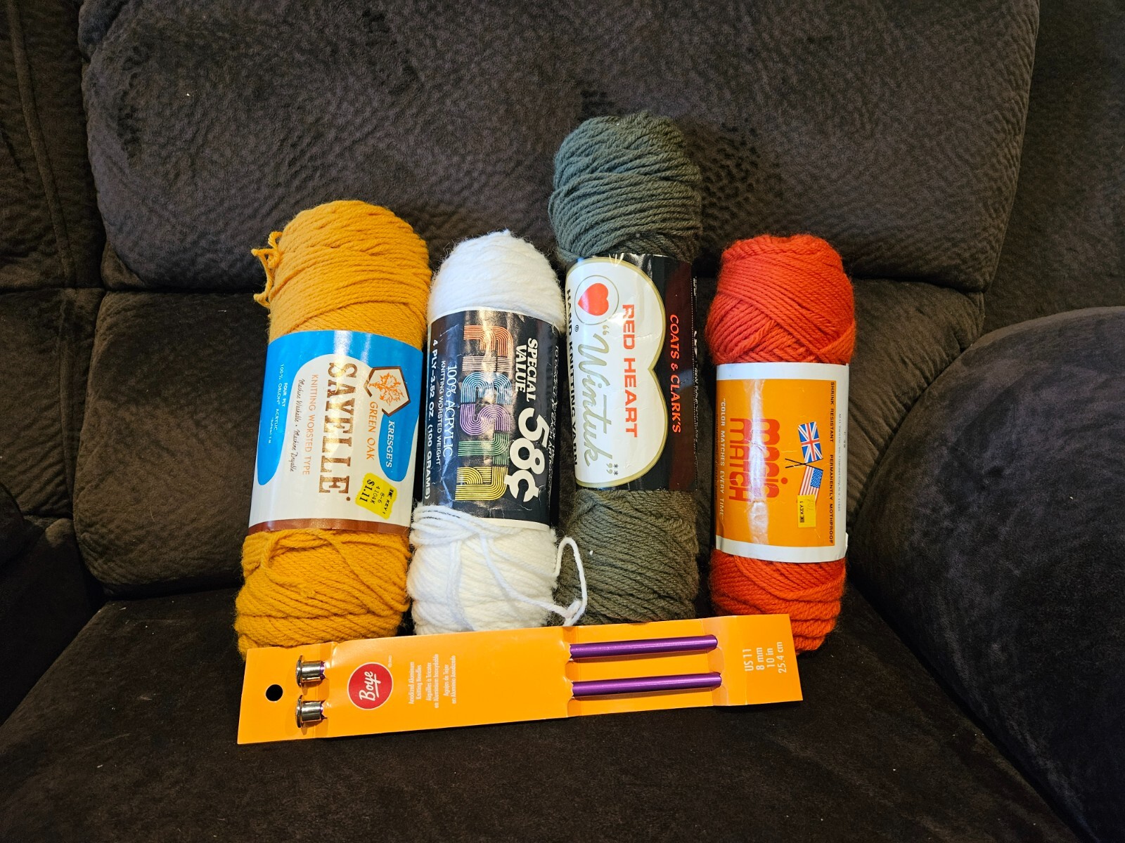 New Boye US 11 knitting needles with 4 skeins of mixed lot yarn in fall