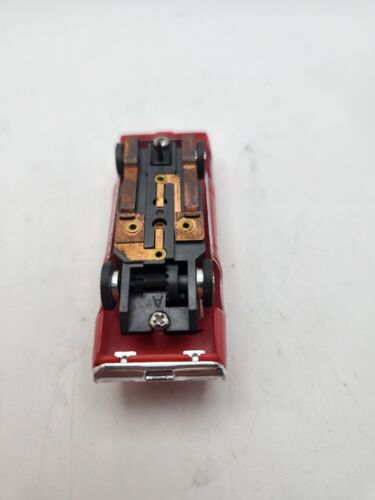 PONTIAC GTO Johnny Lightning Thunderjet 500 HO Slot Car Tjet Chassis RUNS GOOD - Picture 3 of 3