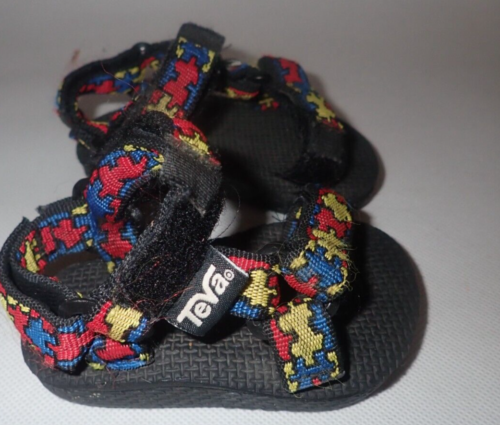 Teva Sandals Toddler Size 2/3 puzzle Print Easy Close Straps classic water shoes - Picture 1 of 6