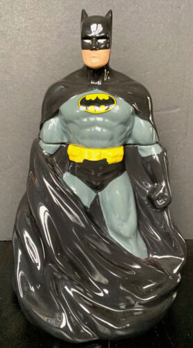 Westland Batman Cape Cookie Jar With Rare Upside Down Bat Emblem - 第 1/12 張圖片