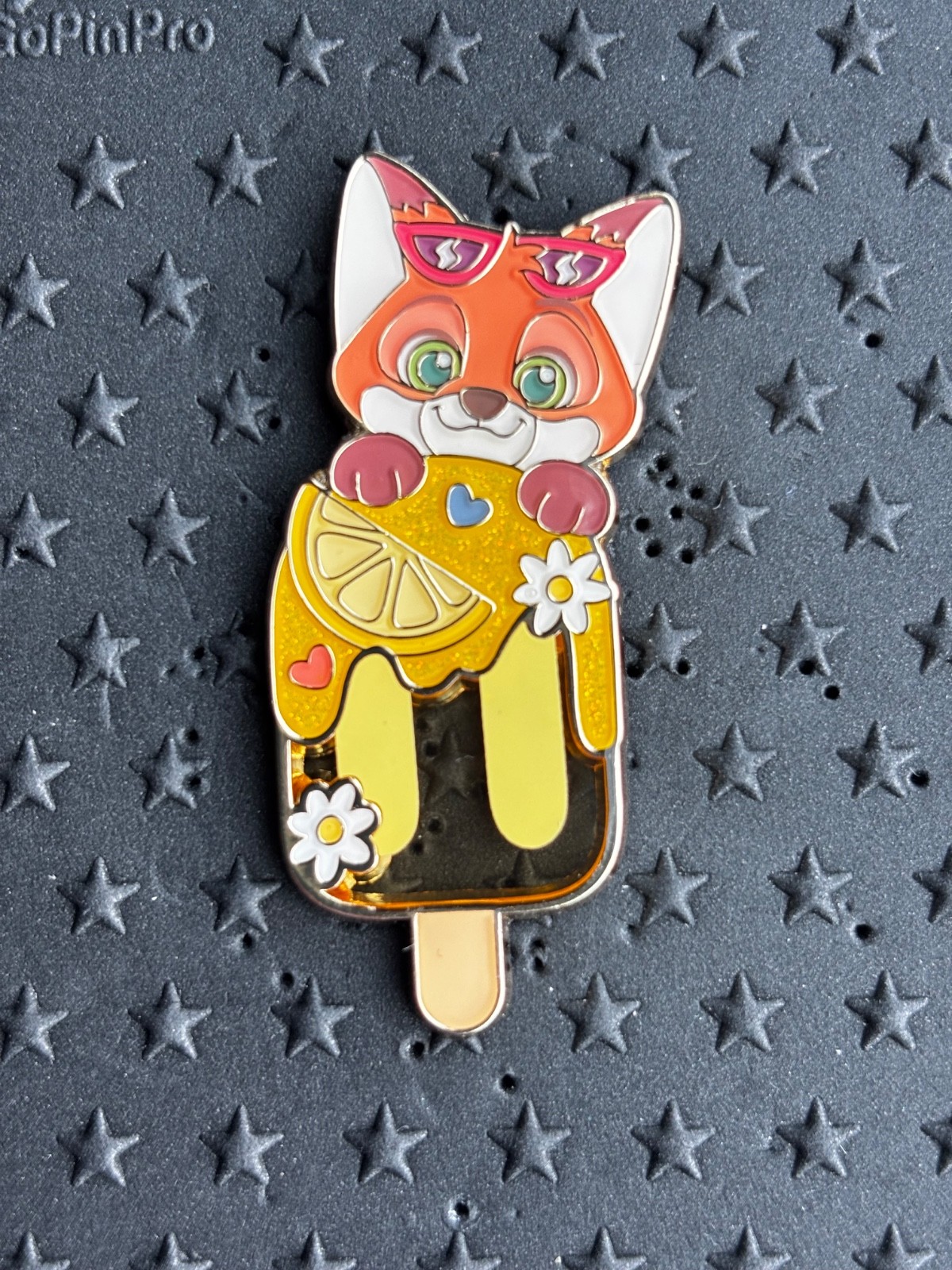 SDR Shanghai Disney Resort Summer Zootopia Ice Cream Mystery Nick Wilde Pin