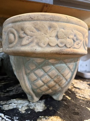 Burley Clay Pottery Planter Pot 12  Diameter & 10  Tall