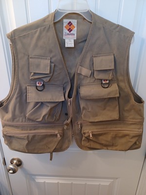 Columbia Sport Fly Fishing Vest Size X-Large Khaki Beige Tan 8-Pockets USED READ